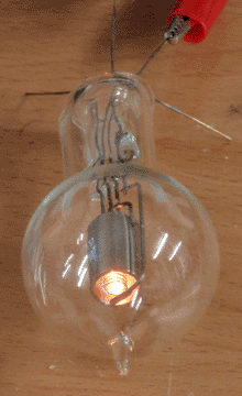 Triode with filament lit